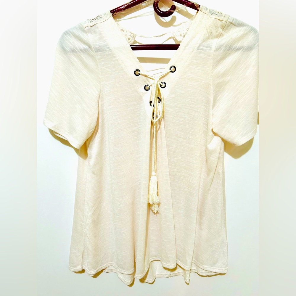 Coco+Jameson Lace up front Lacey back blouse